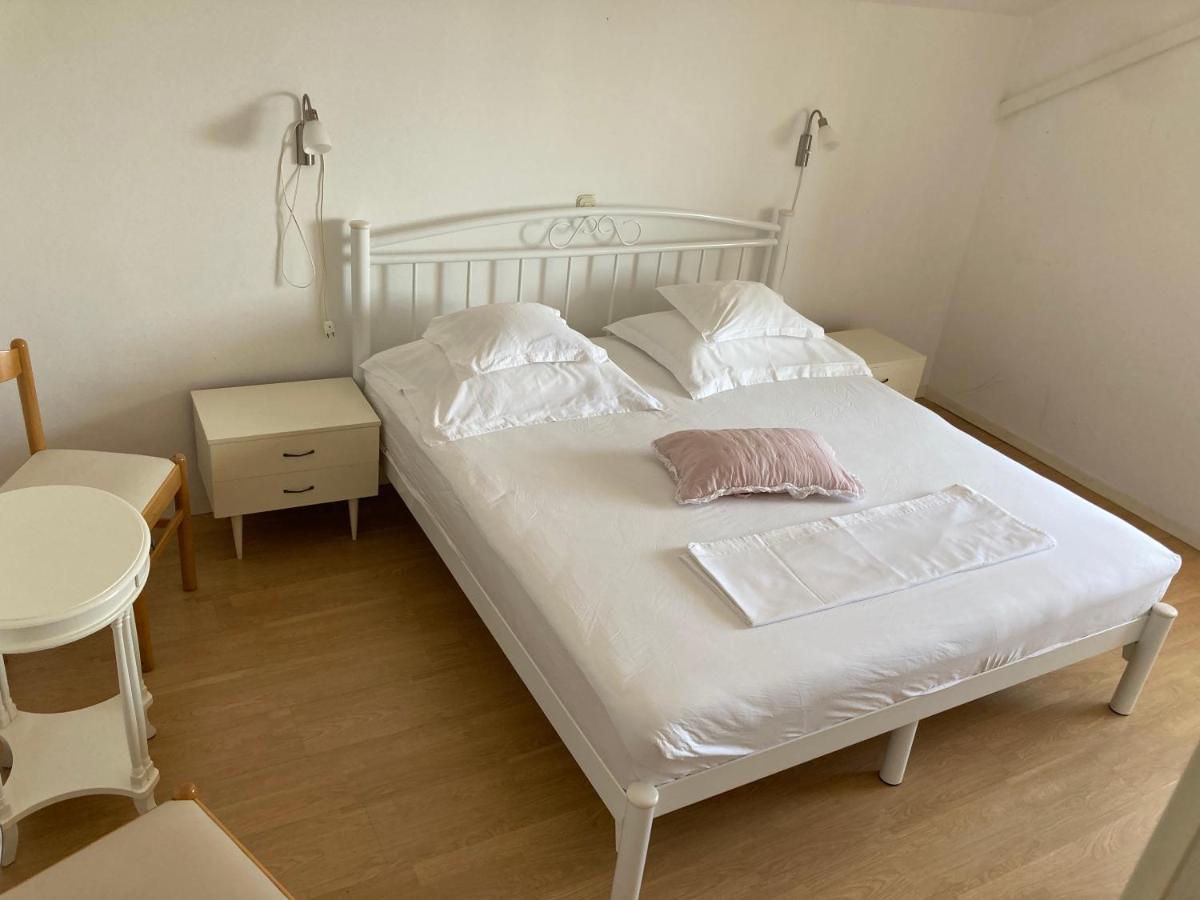 Guest House Libertas 3 ドゥブロブニク エクステリア 写真
